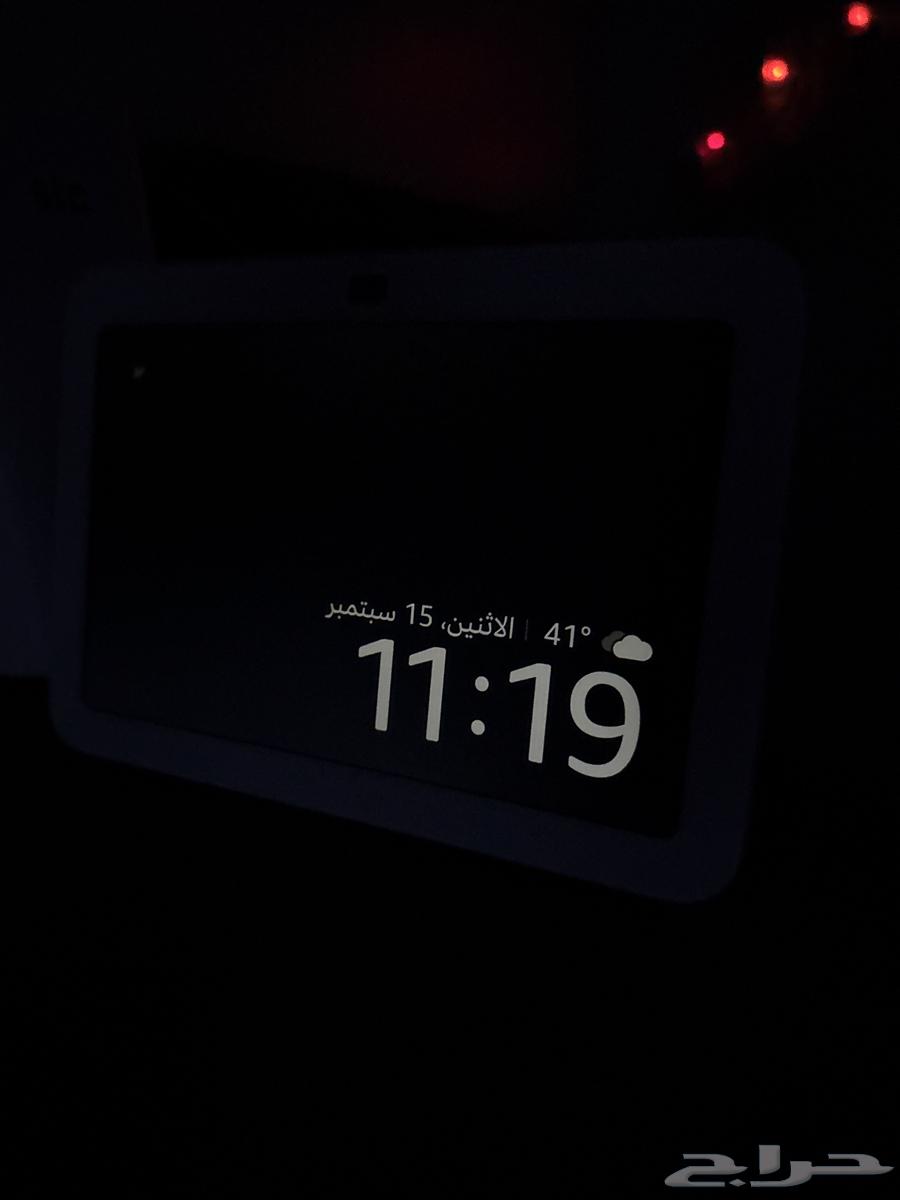 For sale Alexa Echo Show 8 in very clean condition with box and all accessories64510619574914113