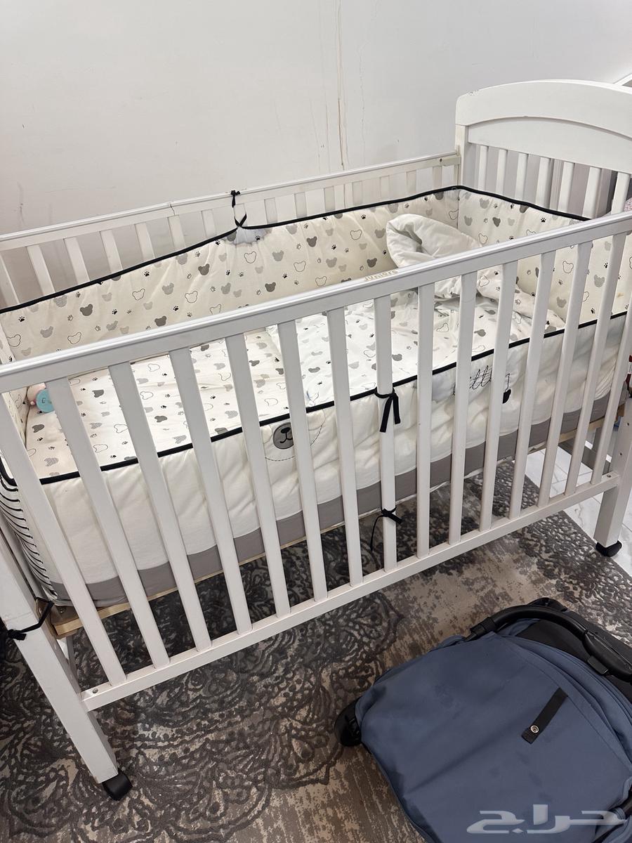 سرير أطفال من سنتر بوينت سعر الشراء 1800 سعر البيع 50064506232878594110