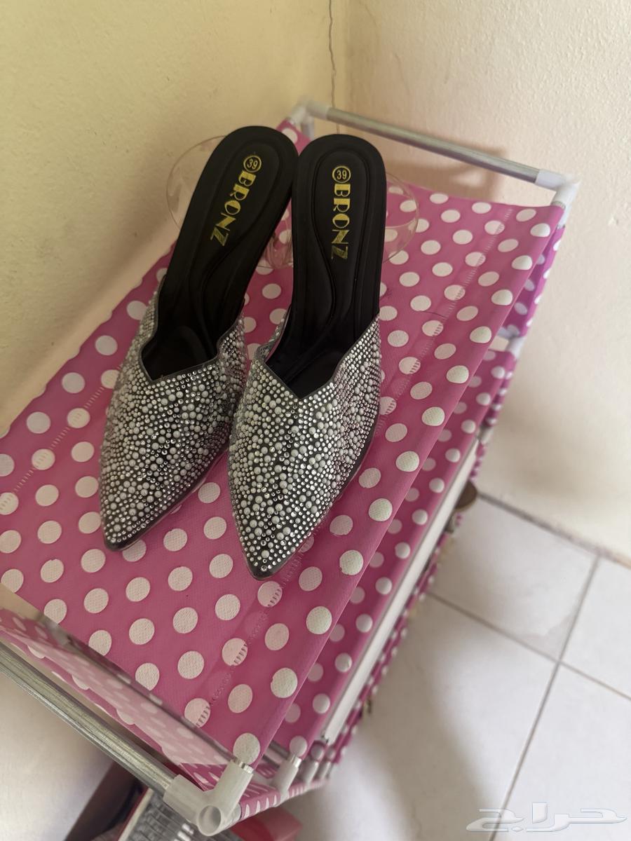 كعب نسائي64505066493827110