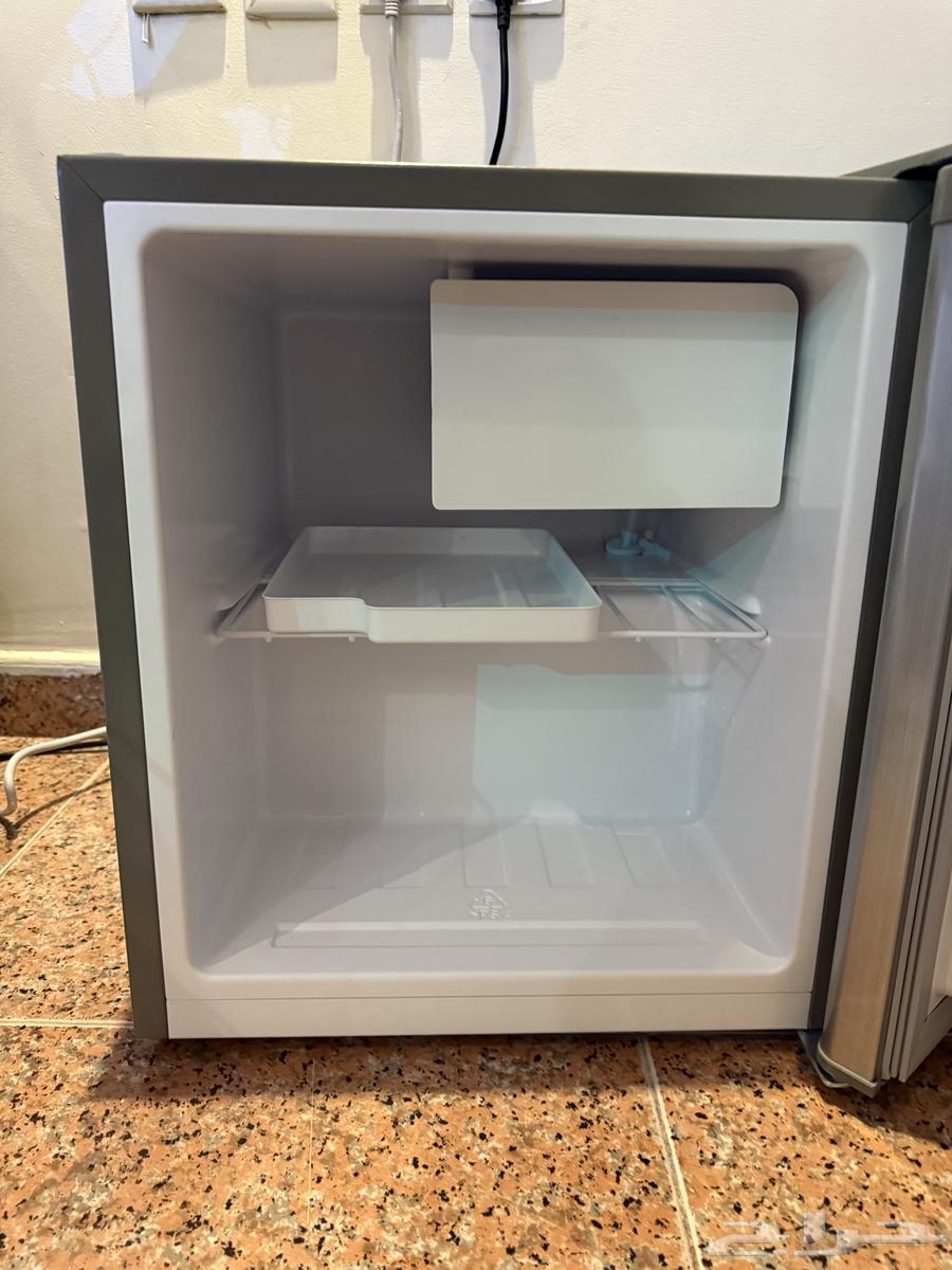 ثلاجة صغيرة شبه جديدة موديل HAAM Electronics64508438895875112