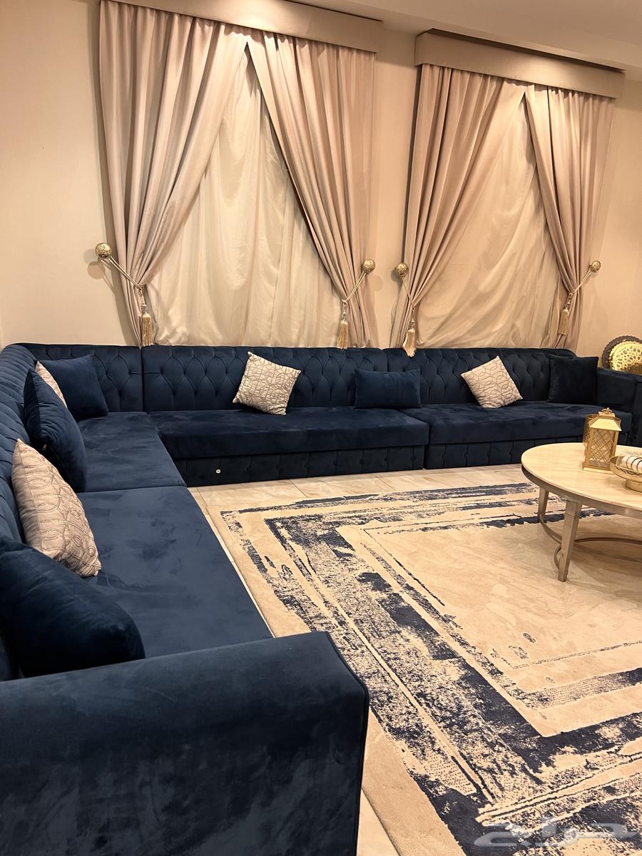 Sofa, carpets, curtains, and table for sale64509602630914113