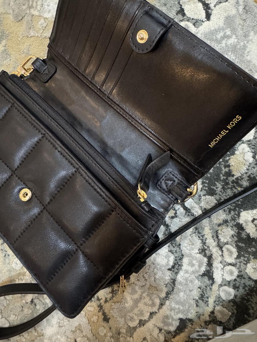 شنط ماركة اصلية استخدام نظيف جدا64509335719810114