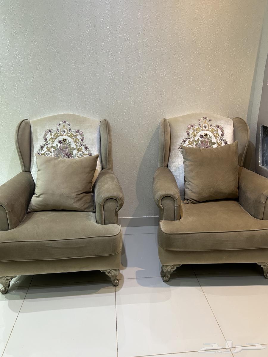 كنبتين للبيع64503445511553110