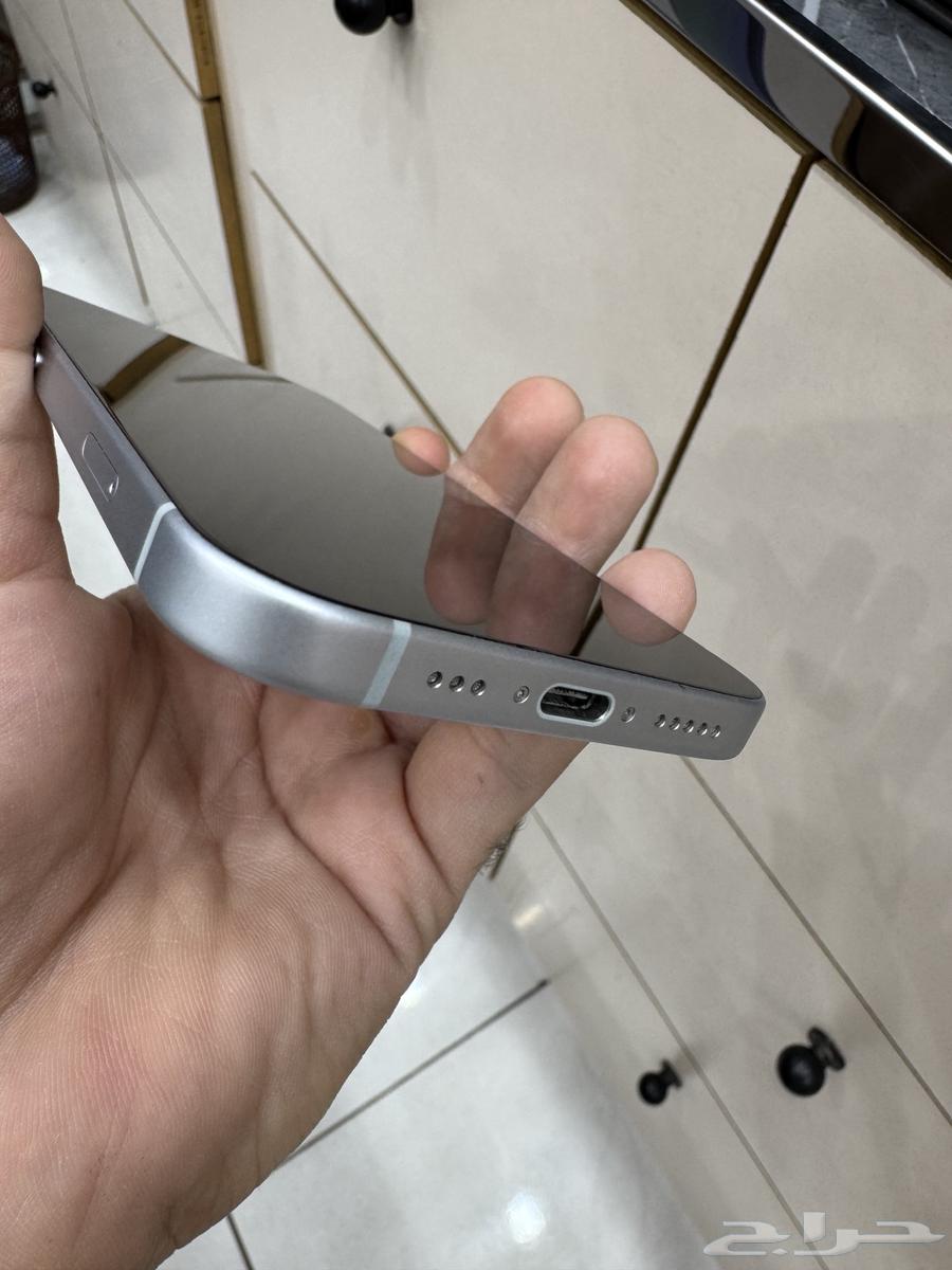 iPhone 15 Regular 256GB64505612682115111