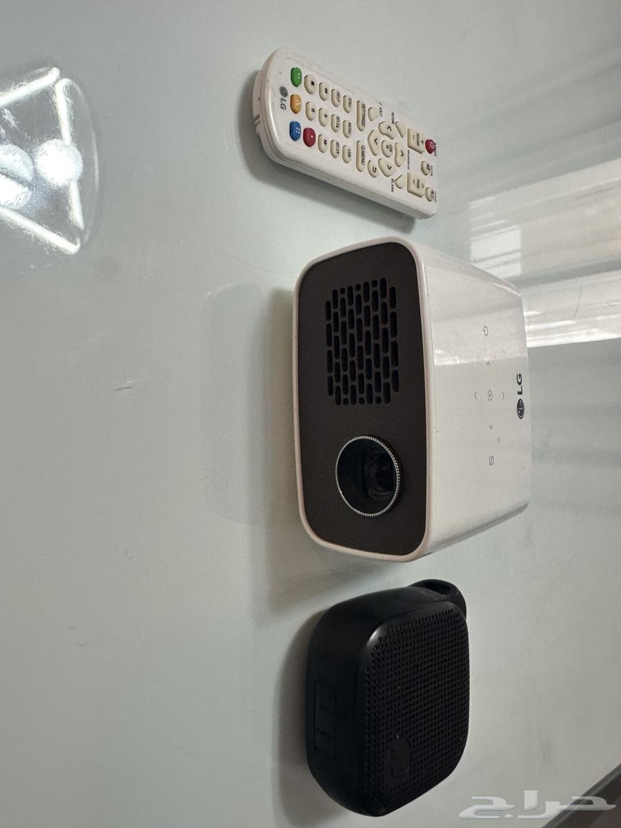 جهاز بروجيكتر بسلك وسماعات64507487216002114