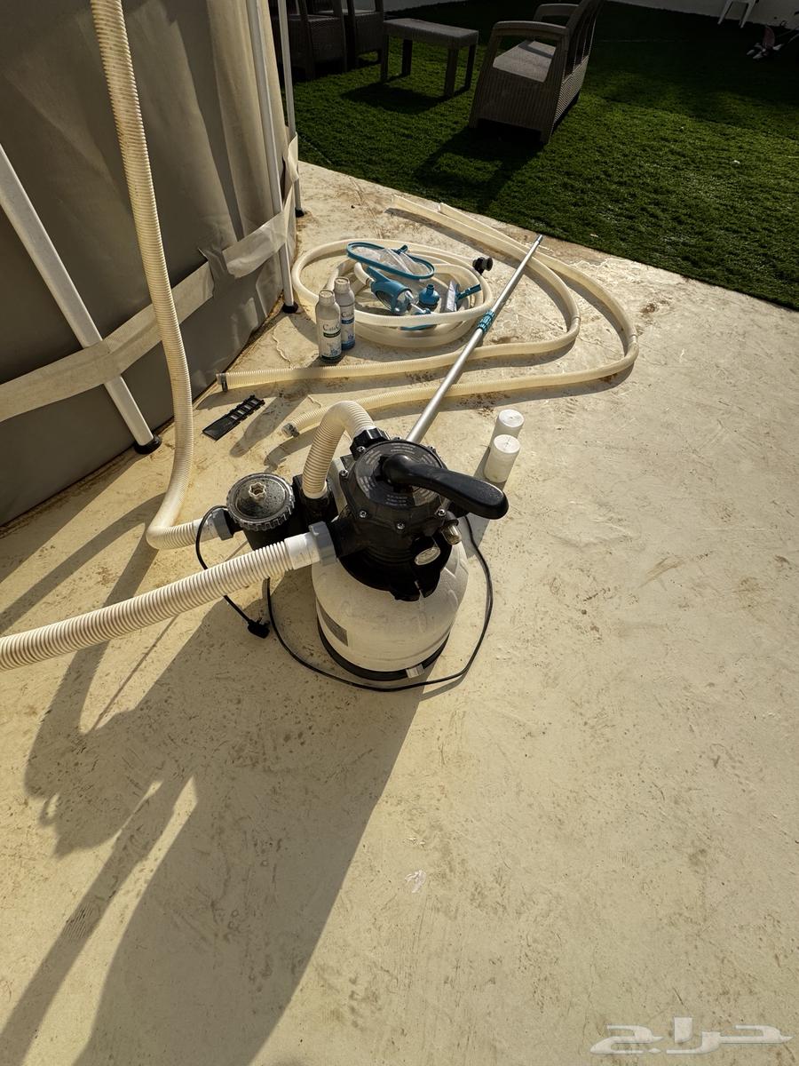 Large Round Intex Swimming Pool64507459555969112