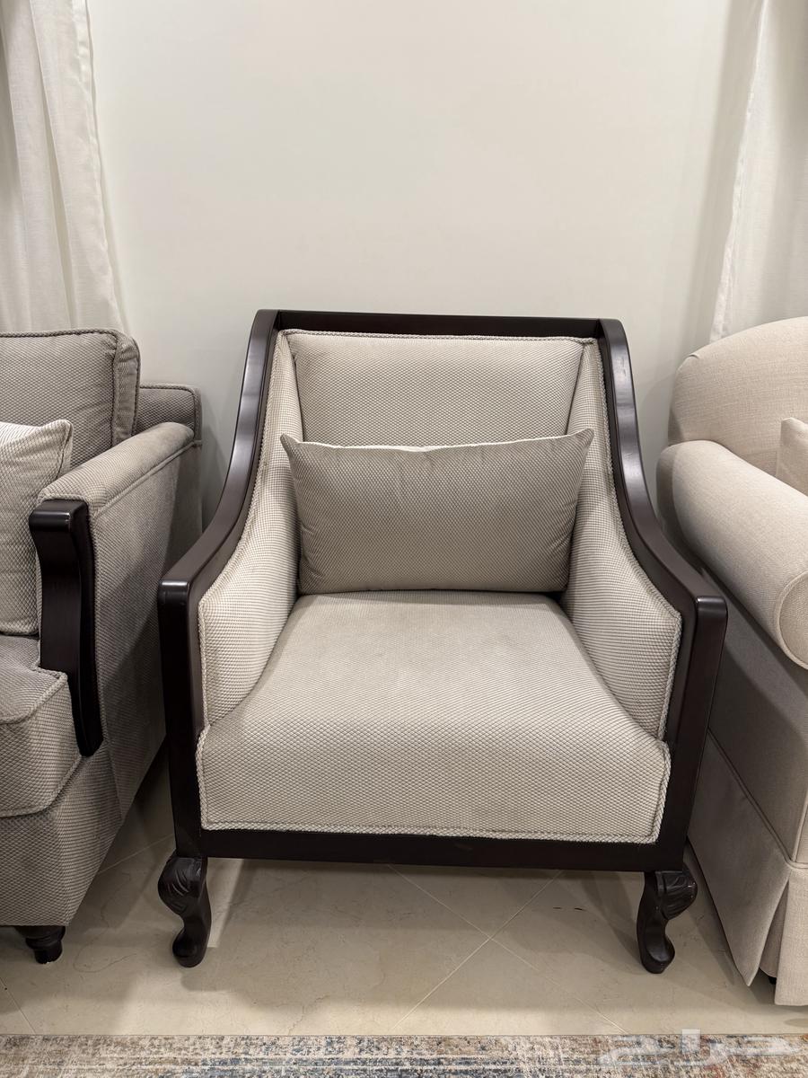 للبيع كنب تفصيل فاخر64505245485441114