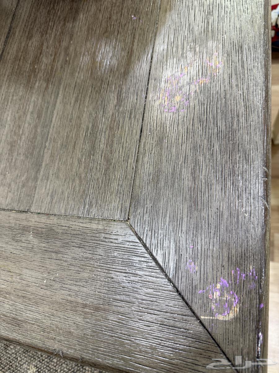 A table consisting of 6 chairs (Midas)64508243416961114