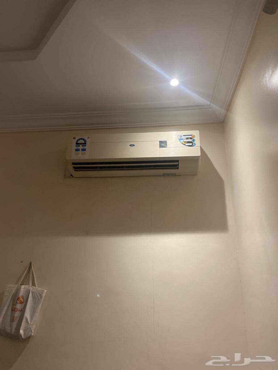 مكيف اسبليت وتلفزيون استخدم نظيف الاثنين بألف 20064508789032961111