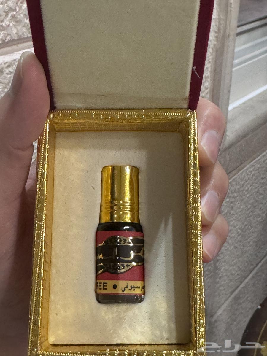 دهن عود سيوفي أصلي هندي فاخر64508691571203112