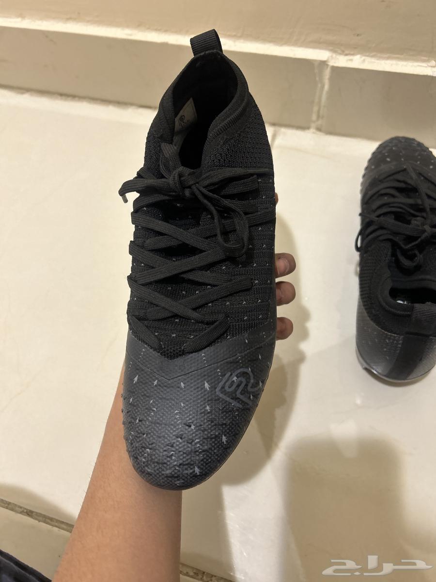 جزمة كوره للبنات استخدام مره وحده64506118519553112