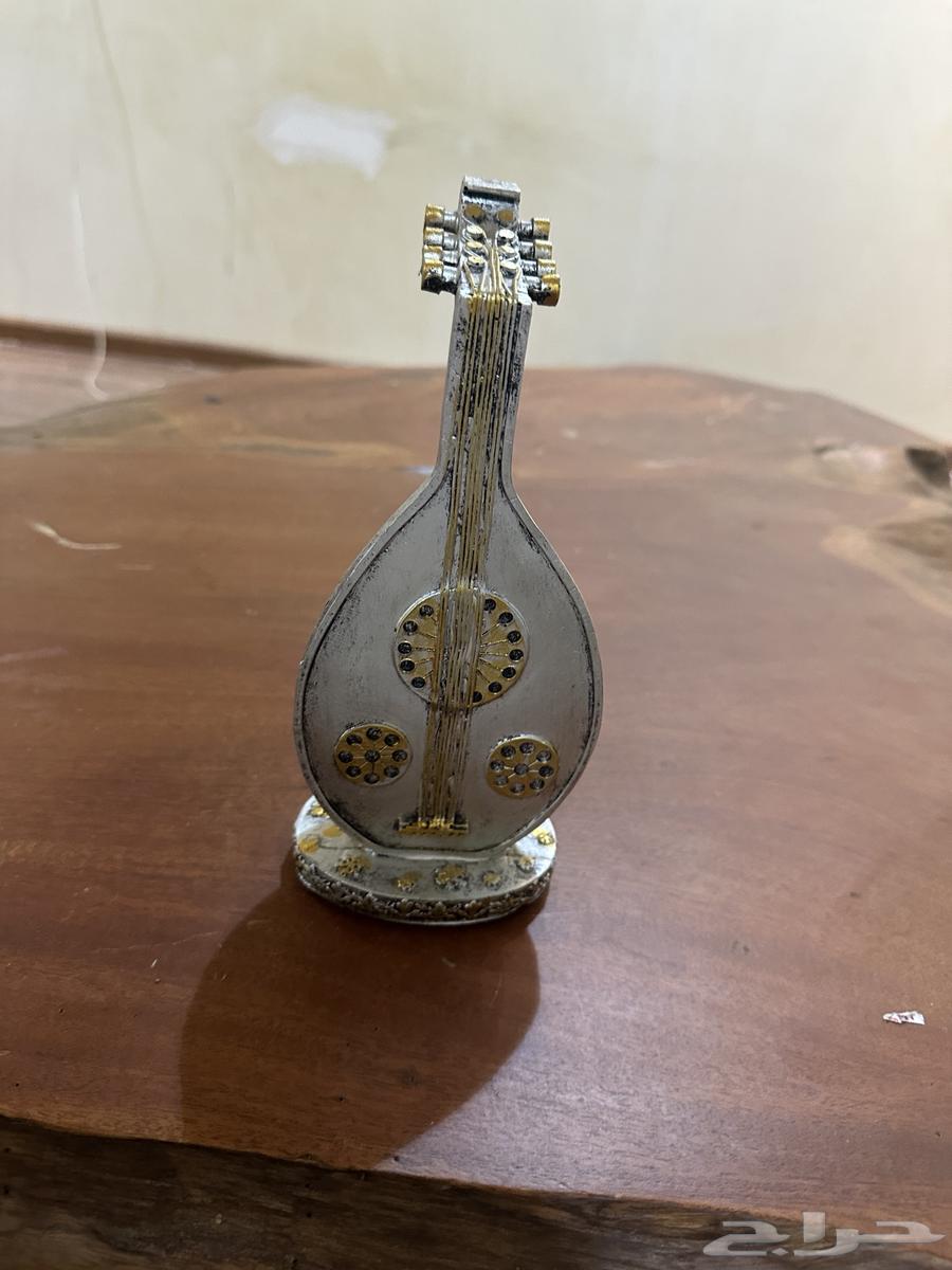 مجموعة تحف للبيع64504873967489114