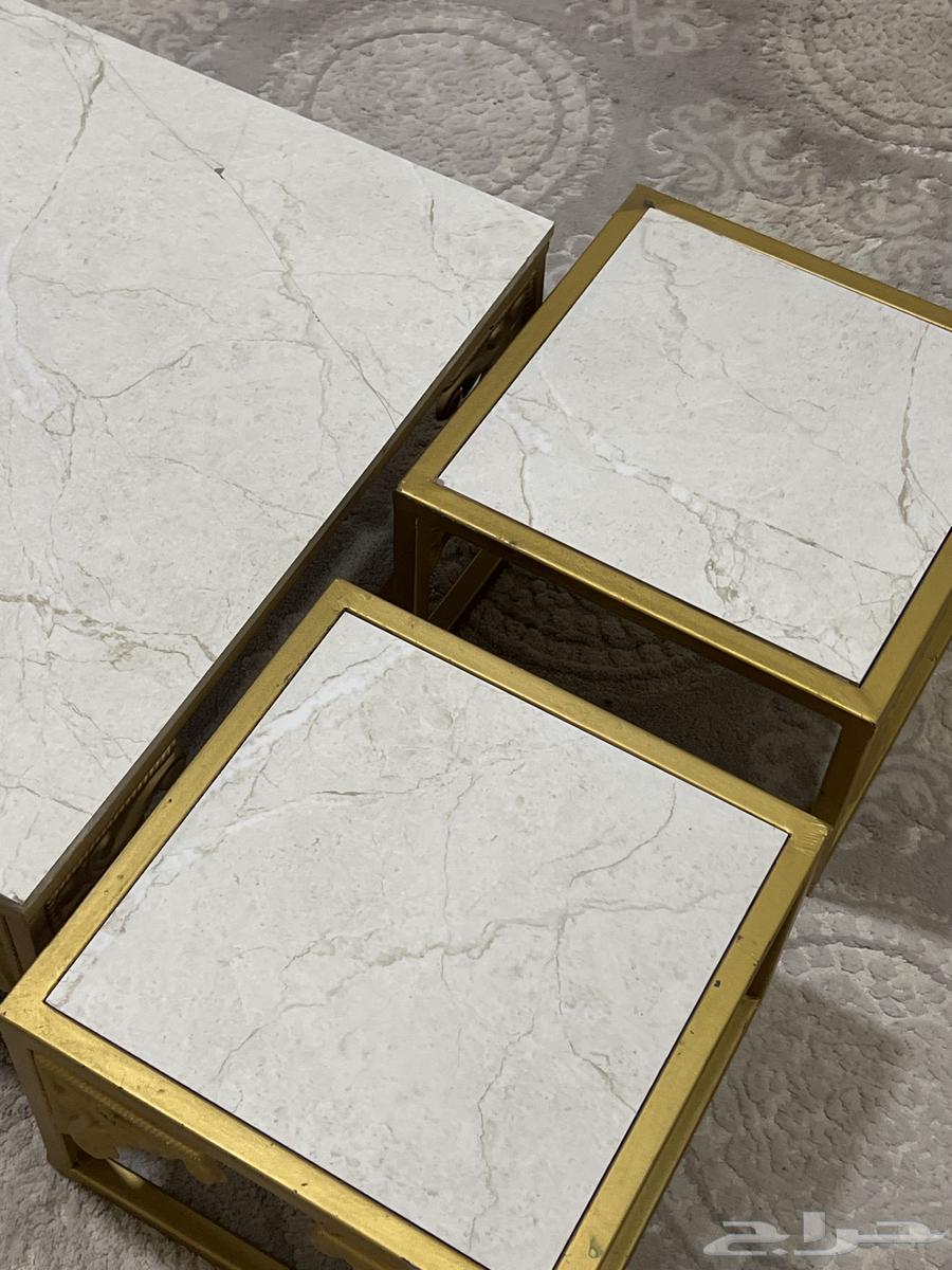 Coffee table with chairs64510055243905112