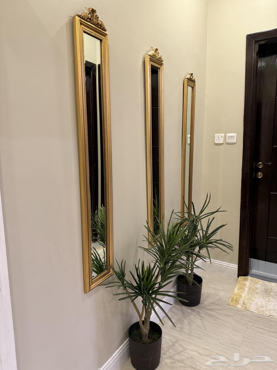 مرايا وتحف شبه جديدة64507852022529110