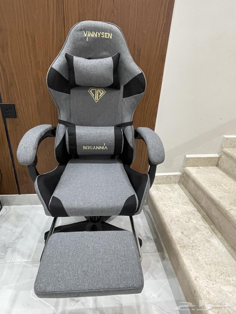 كرسي قيمنق جديد بكرتونه لم يستخدم64507473183106110