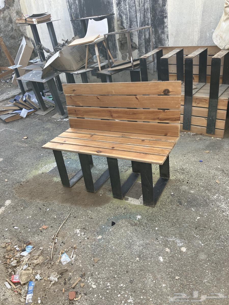 Chairs and table bases64507346956545111