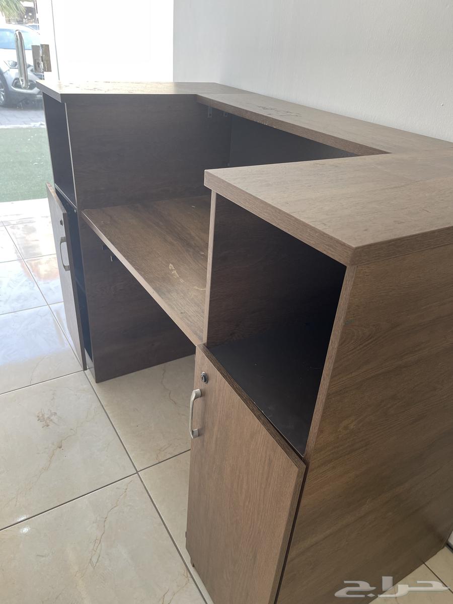 مكتب كاشير بدون الكرسي64507585334785111