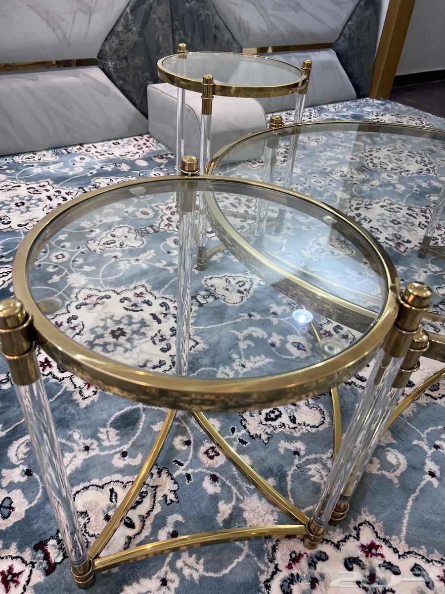 طاوله كبيره واربعه خدمه64507249363586113