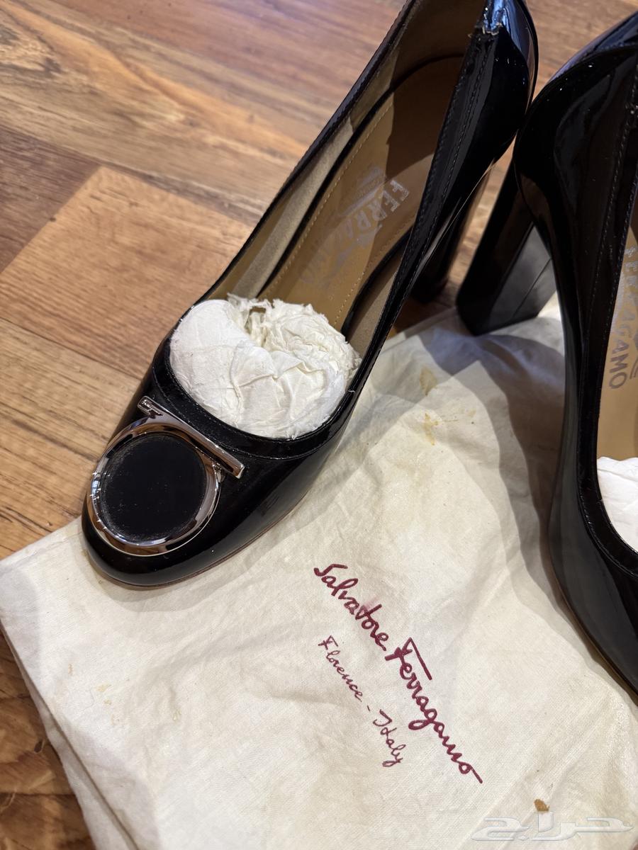 Salvatore Ferragamo Black Boot Size 38.564505992864771110