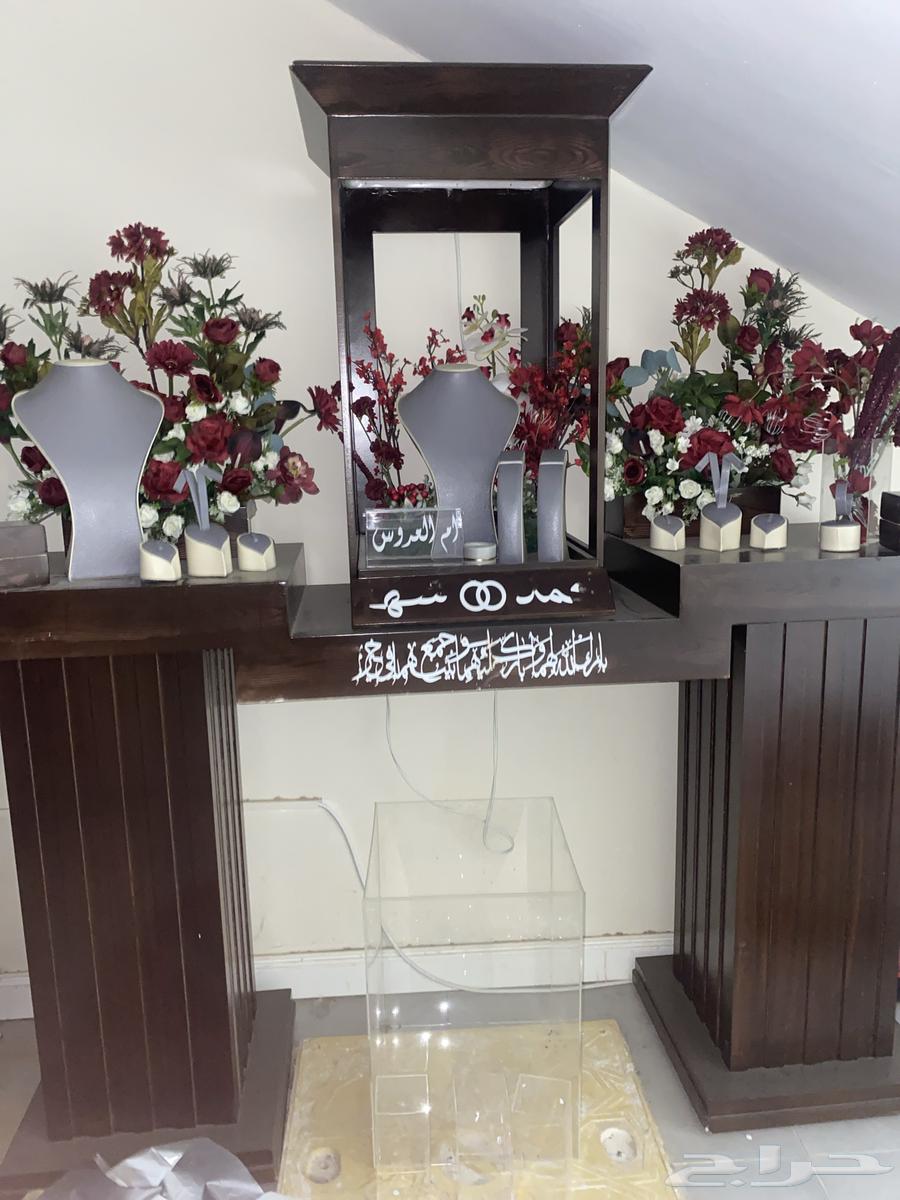 عربية ملكه معها كامل أغراضها64509434297985114