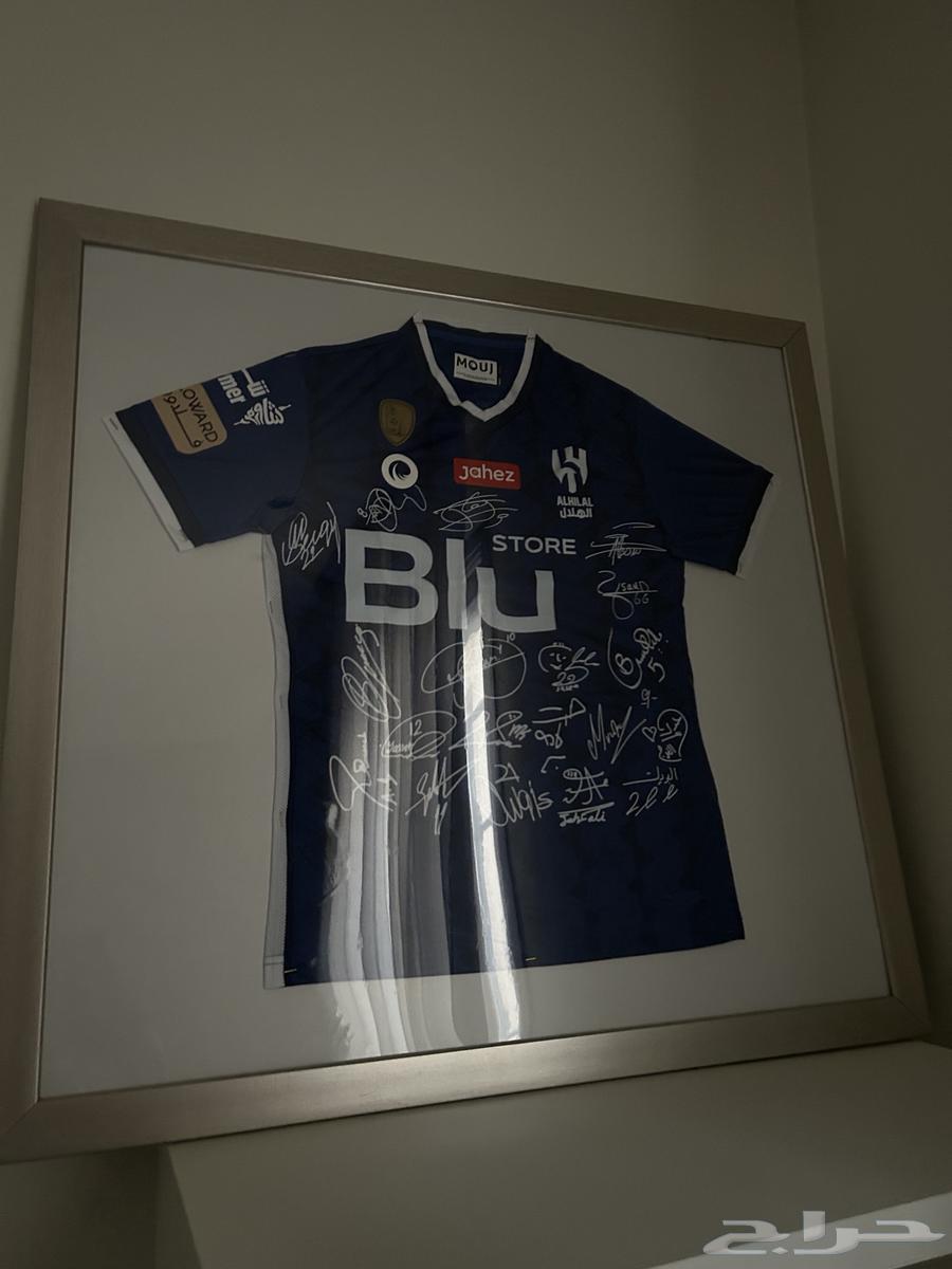 تيشيرت موقع من لاعبين الهلال64507682081667111