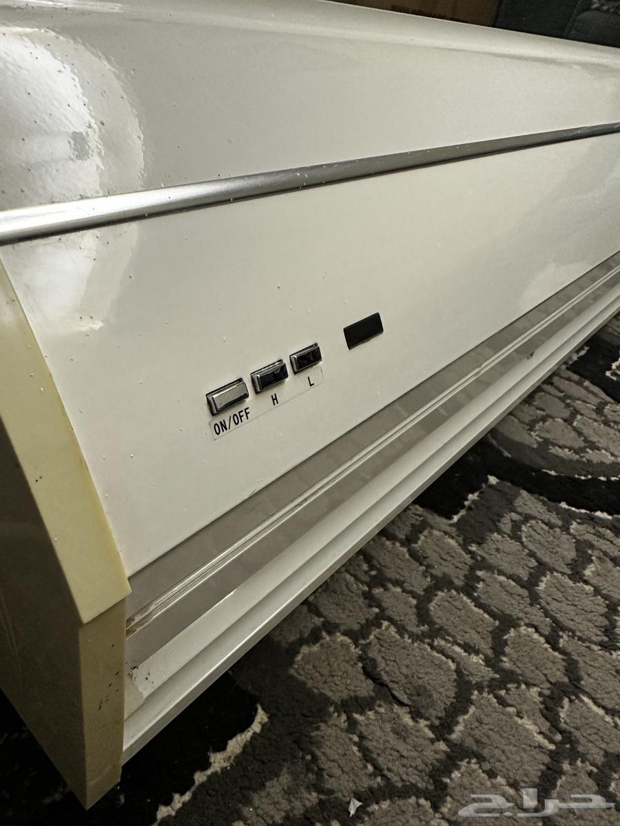 Aerial awning (for shop owners)64503760609411112