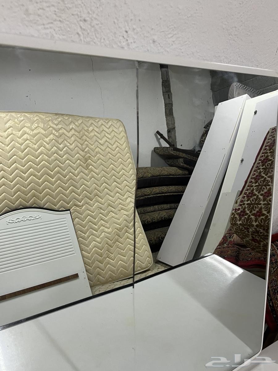 غرفة نوم كامله كلاسيك ابيض64505439845507111