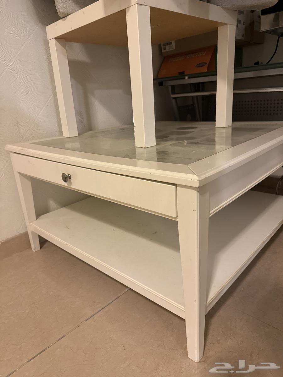 IKEA white table64510619553155111