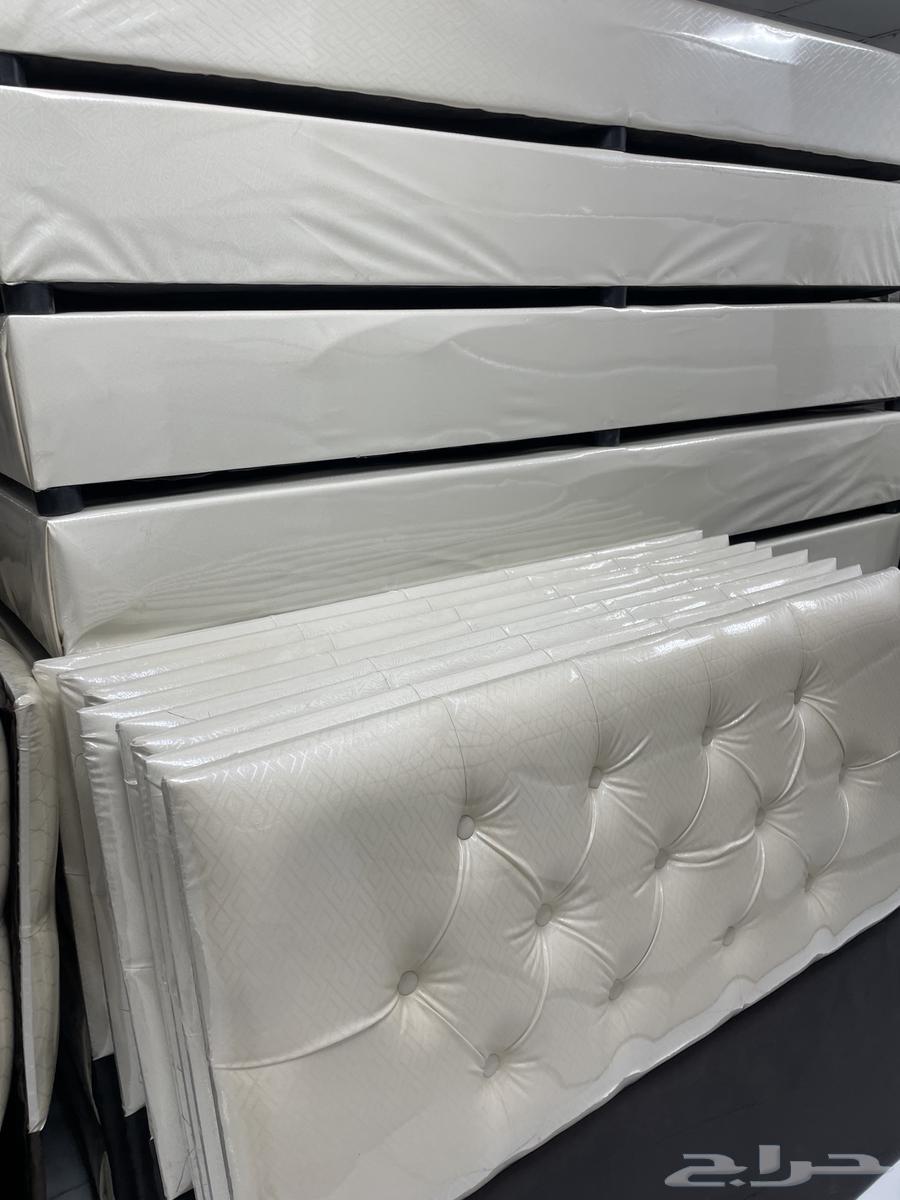 سرير جلد مع مرتبه64505550207747110