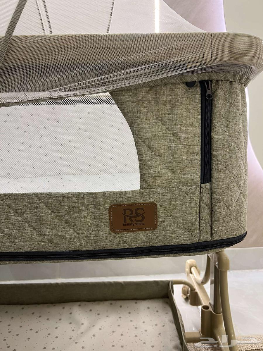 السرير نظيف جدآ وجديد ومن اهمها ينفتح ويكون قريب من السرير64508775137665113