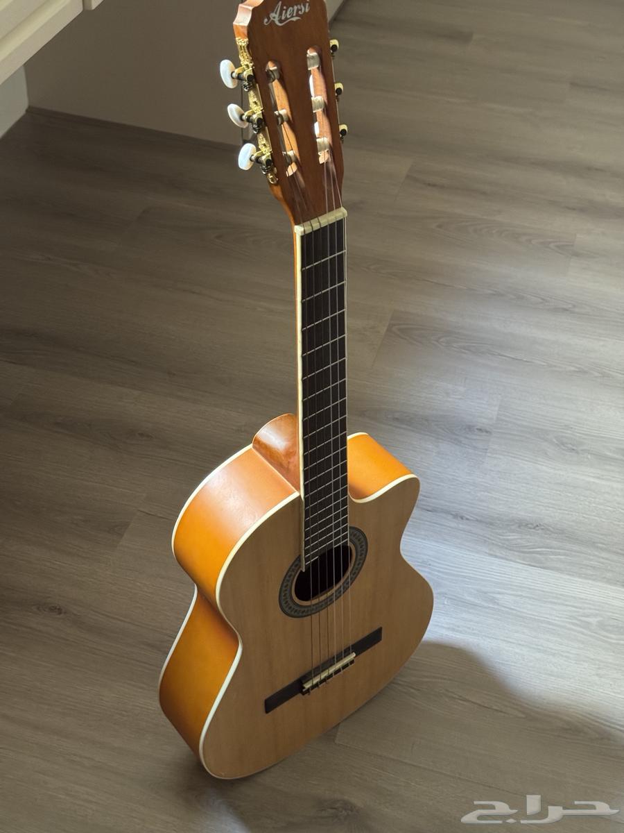 جيتار كلاسيك (جديد)64506844590979113