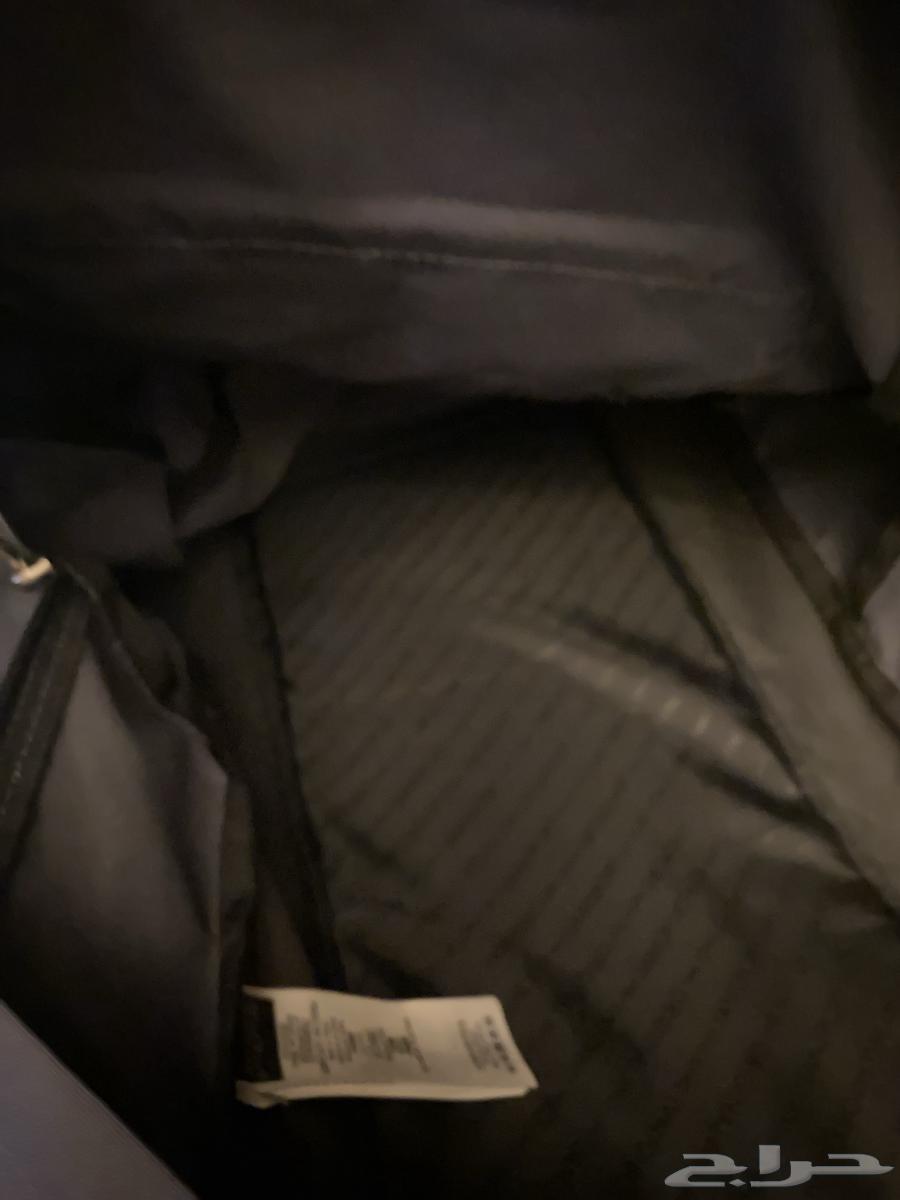 شنطة مدرسيه من ماركت Jan sport الاصليه اشتريتها ب 20064507249388418113