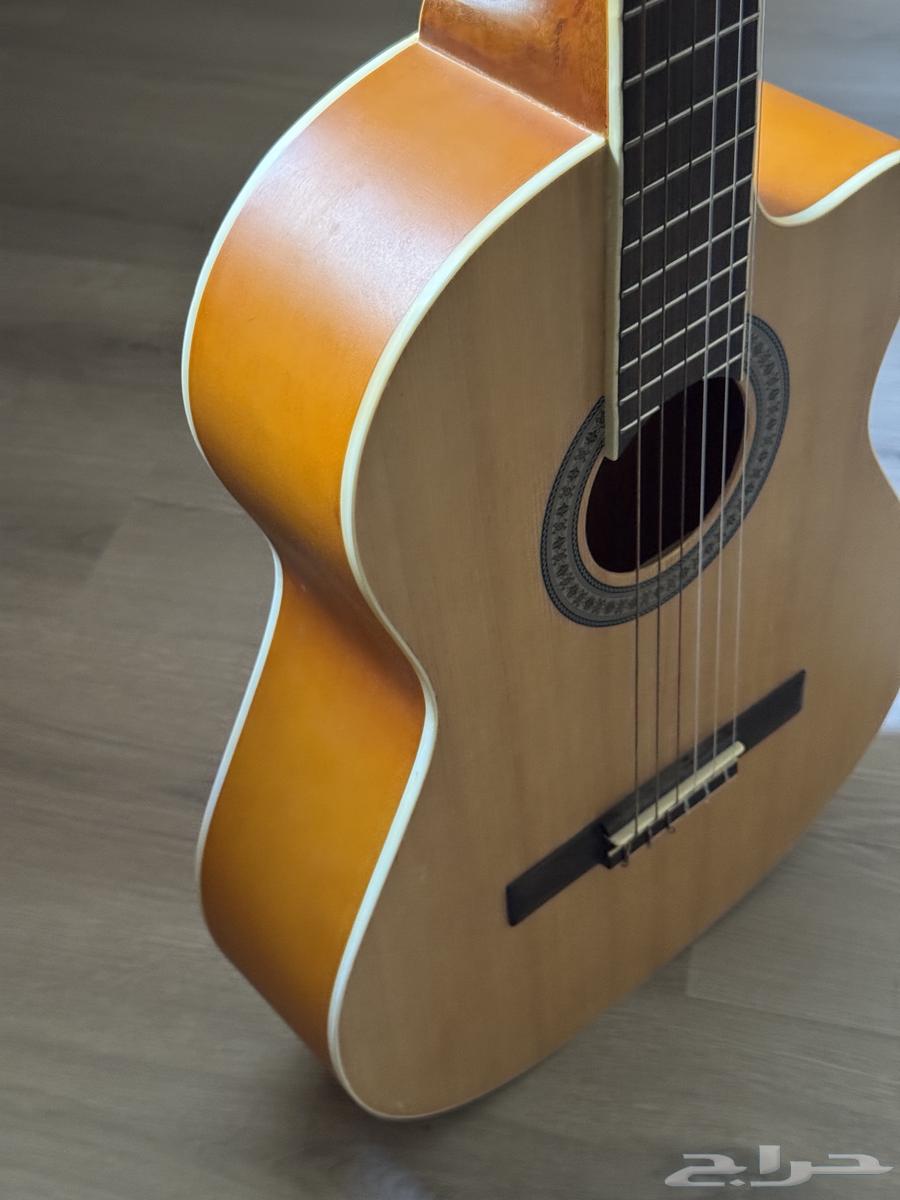 جيتار كلاسيك (جديد)64506844590979110