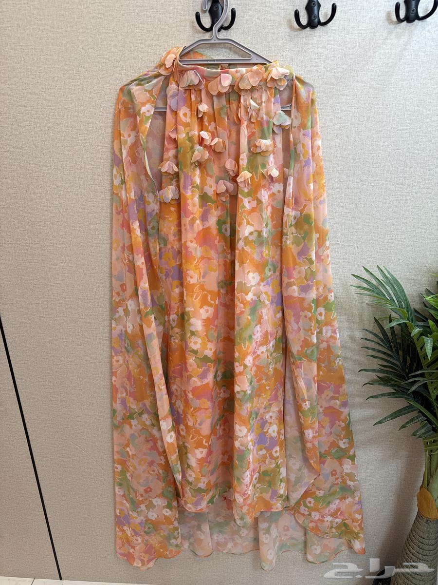 فستان للبيع استخدام مره وحده ب25064504173668867110