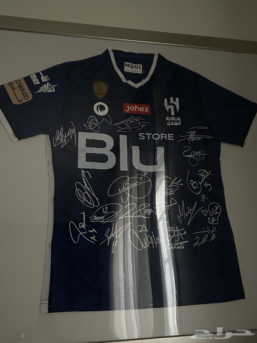 تيشيرت موقع من لاعبين الهلال64507682081667110