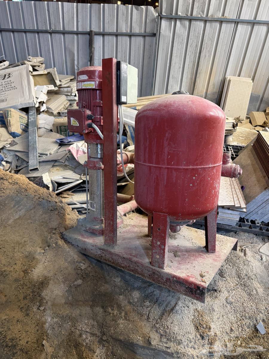 مضخة ماء ( سلامة ) بحالة ممتازة64504531040771110