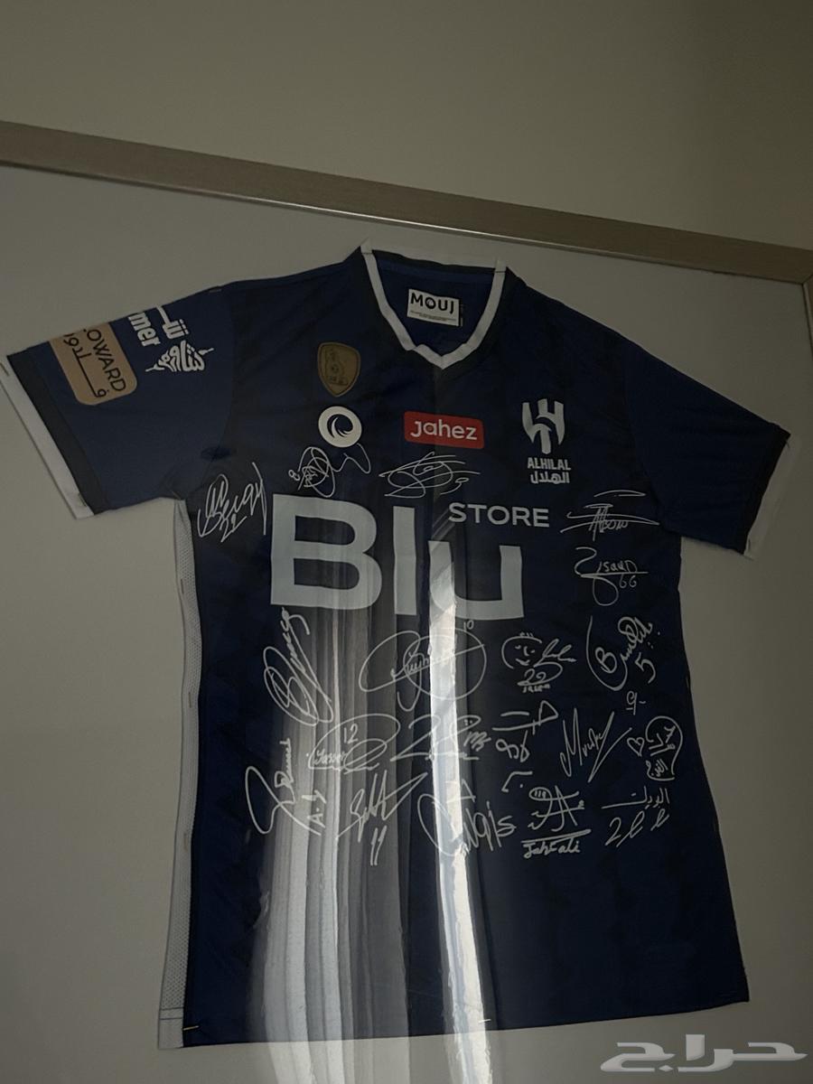 تيشيرت موقع من لاعبين الهلال64507682081667112