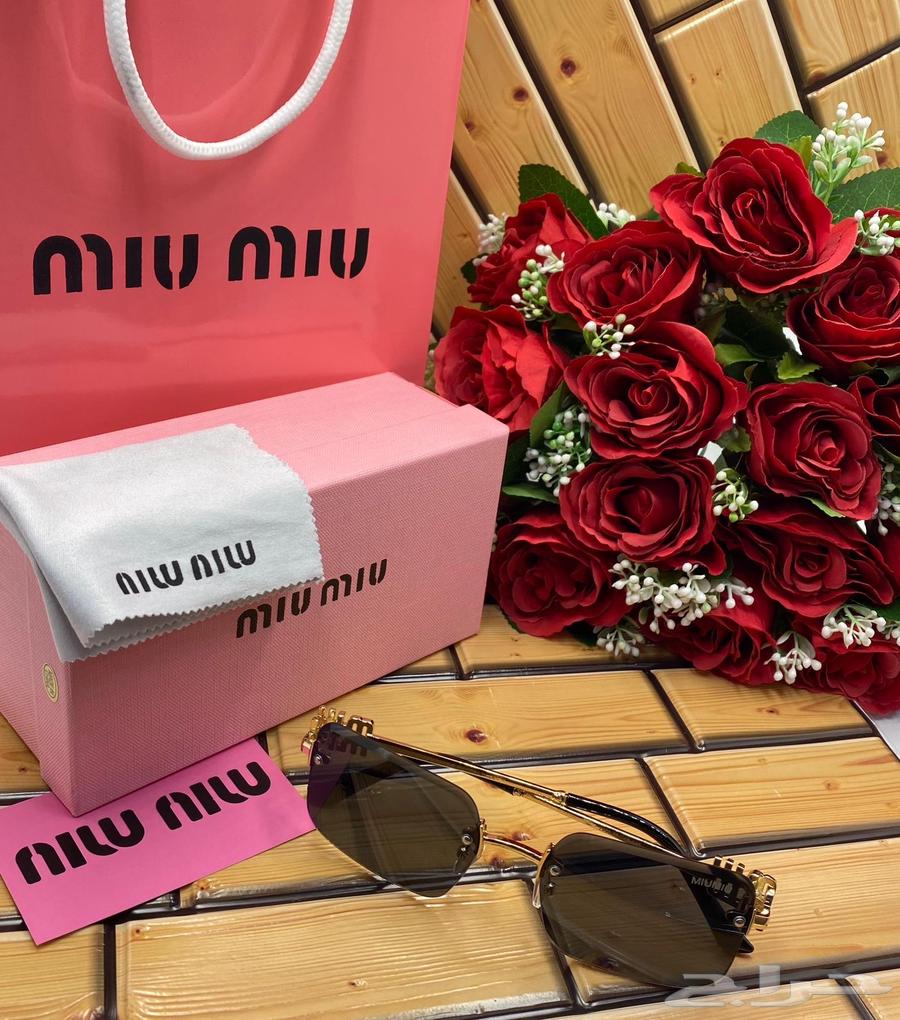 نظارات من ماركة miu miu نسائي اهدي من تعز عليه64507810028931111