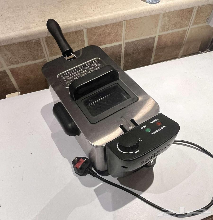 الة قلي جديده استخدام مرتين فقط شامله كل اداواتها بكرتونها64509448416257111