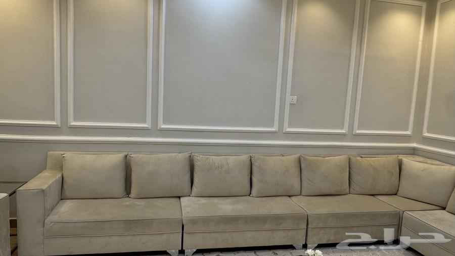 Good condition sofa enough64510619638785113