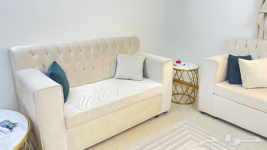 Clean used sofa64504365771267112