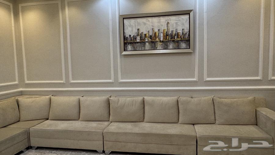 Good condition sofa enough64510619638785110