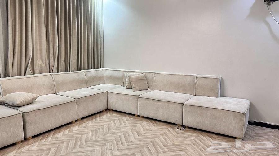 كنب خشب طوله تقريبا  8متر64502886276994111