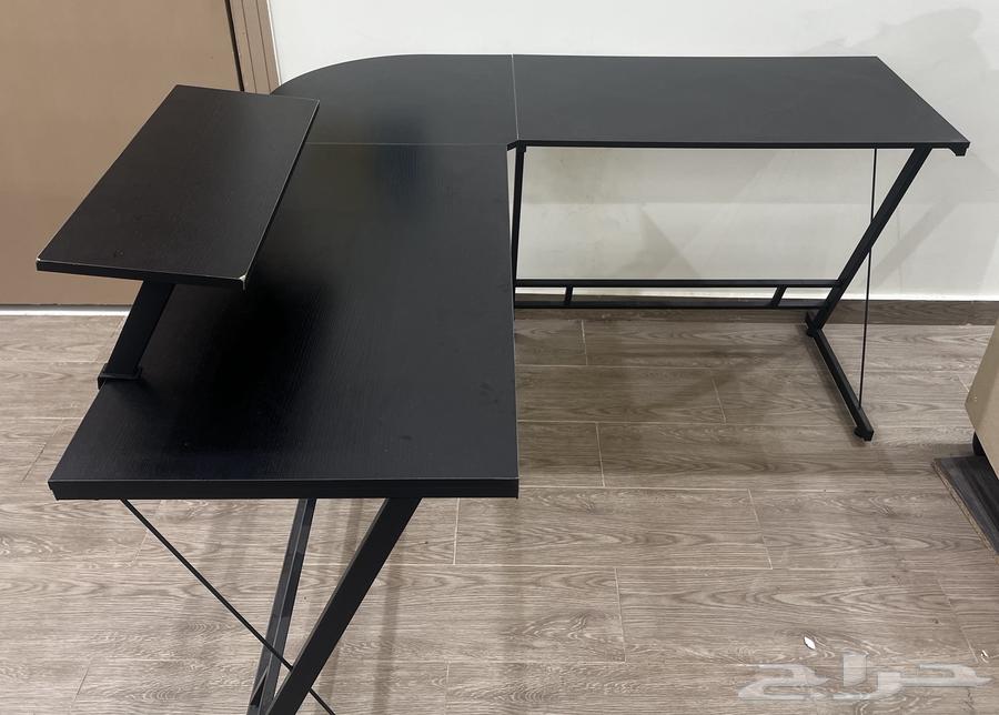 طاوله قيمنق علا حرف L64503295066241110