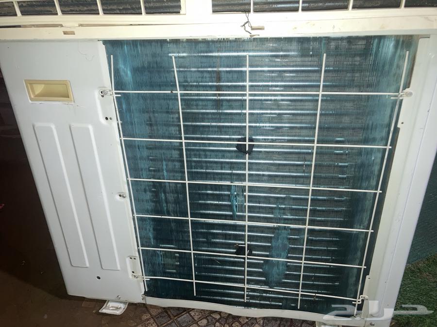 Split air conditioner working64508607429763114