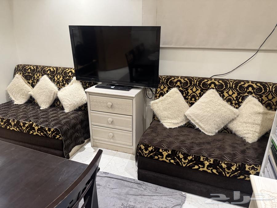 كنبتين للبيع64502995714947112