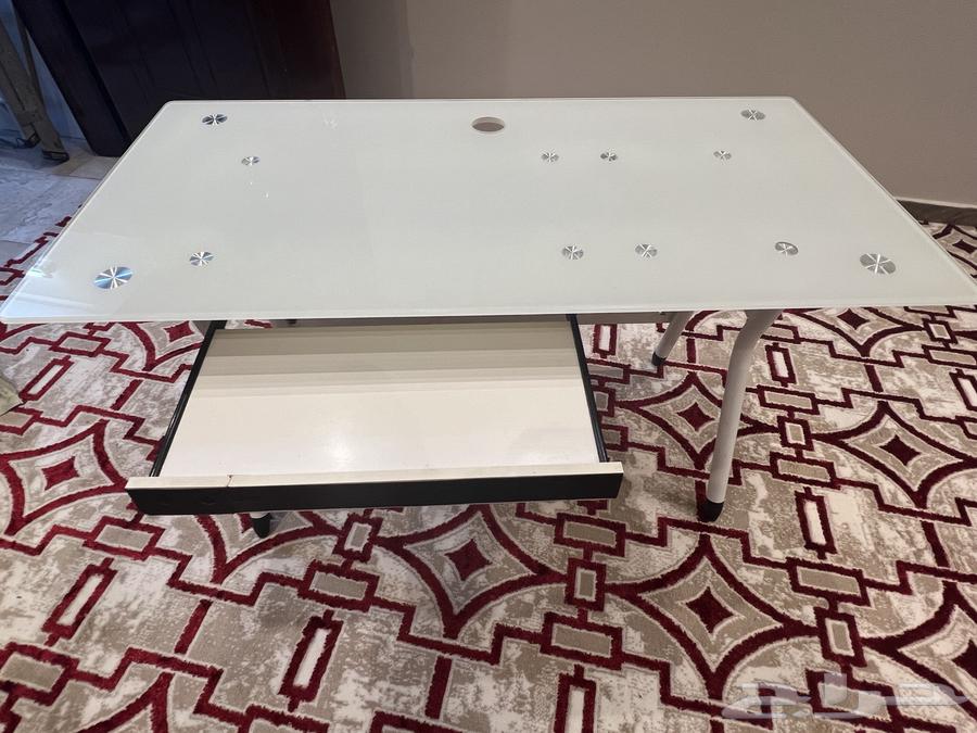 Computer table64508607446530110