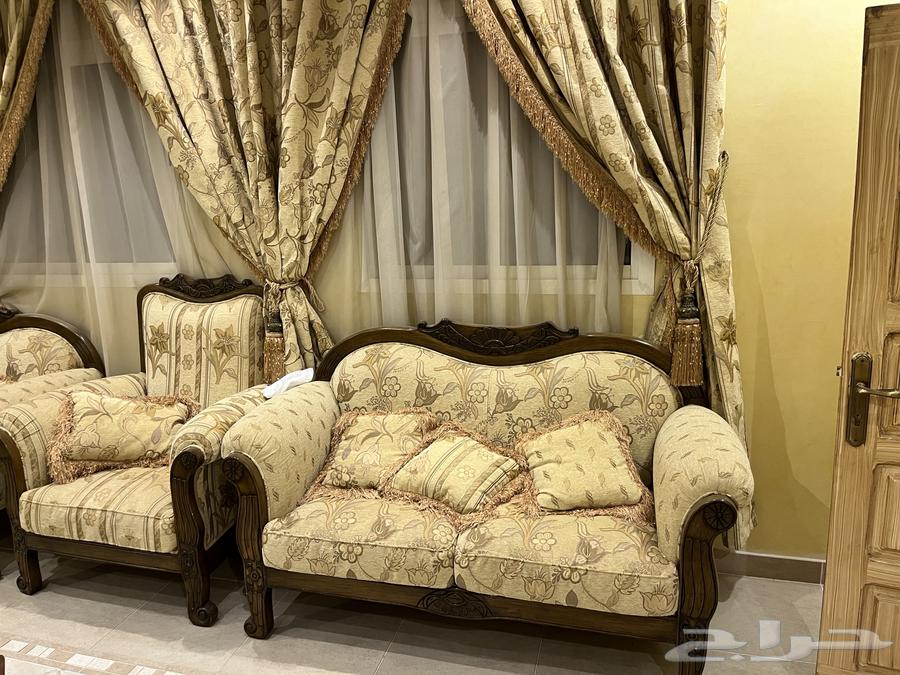 Used sofa like new size 4 664503857239043114