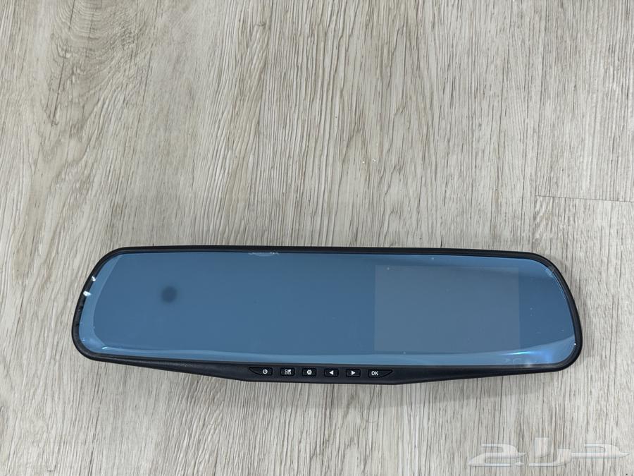 Front and rear dashboard camera mirror.64506006968066111