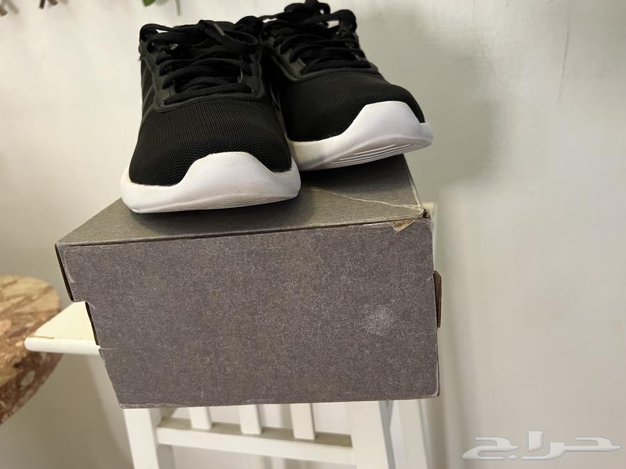 شوز أديداس نظيييف مقاس 4064508831415041112